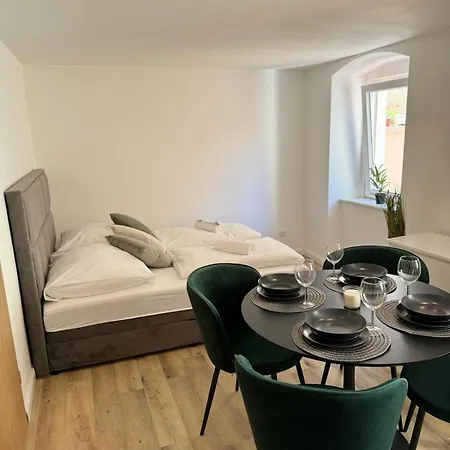 Apartament Schega *